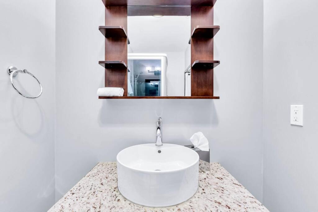 Apartment Mountain Getaway In - Sleeps 6 - Pool & Hottub *